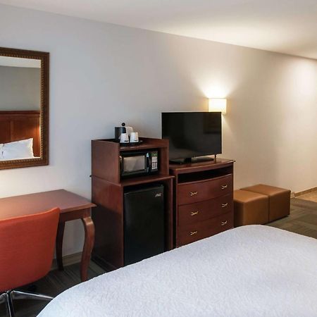 Hampton Inn & Suites Райфл Екстер'єр фото