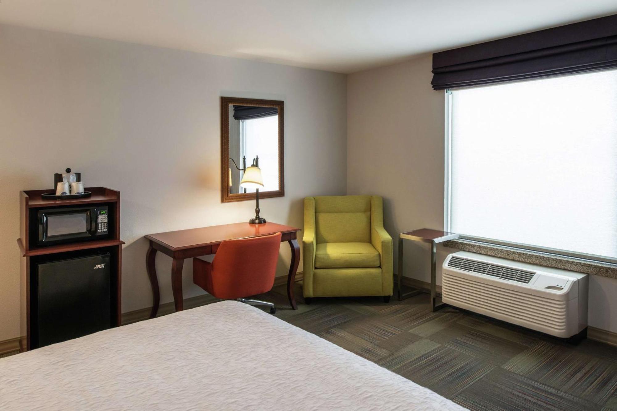 Hampton Inn & Suites Райфл Екстер'єр фото