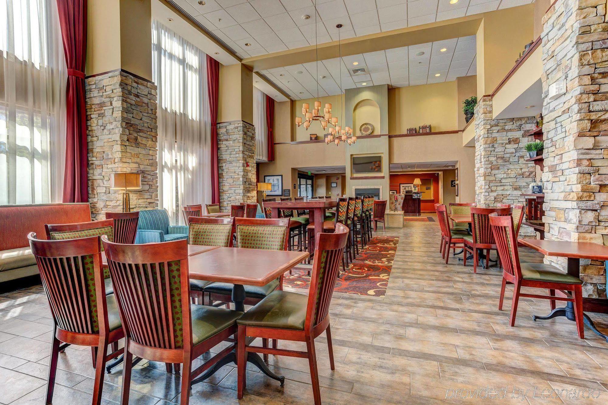 Hampton Inn & Suites Райфл Екстер'єр фото