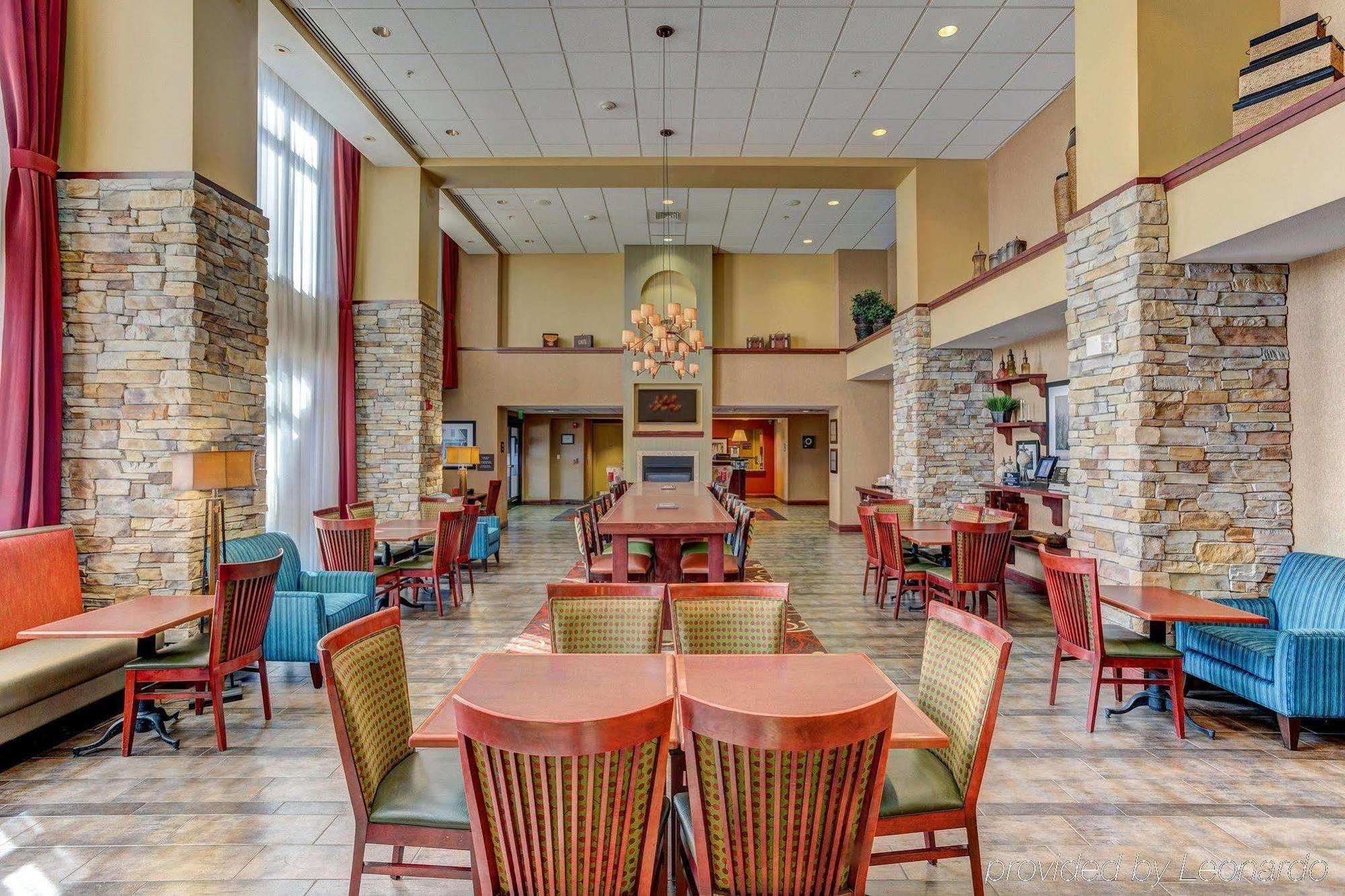 Hampton Inn & Suites Райфл Екстер'єр фото
